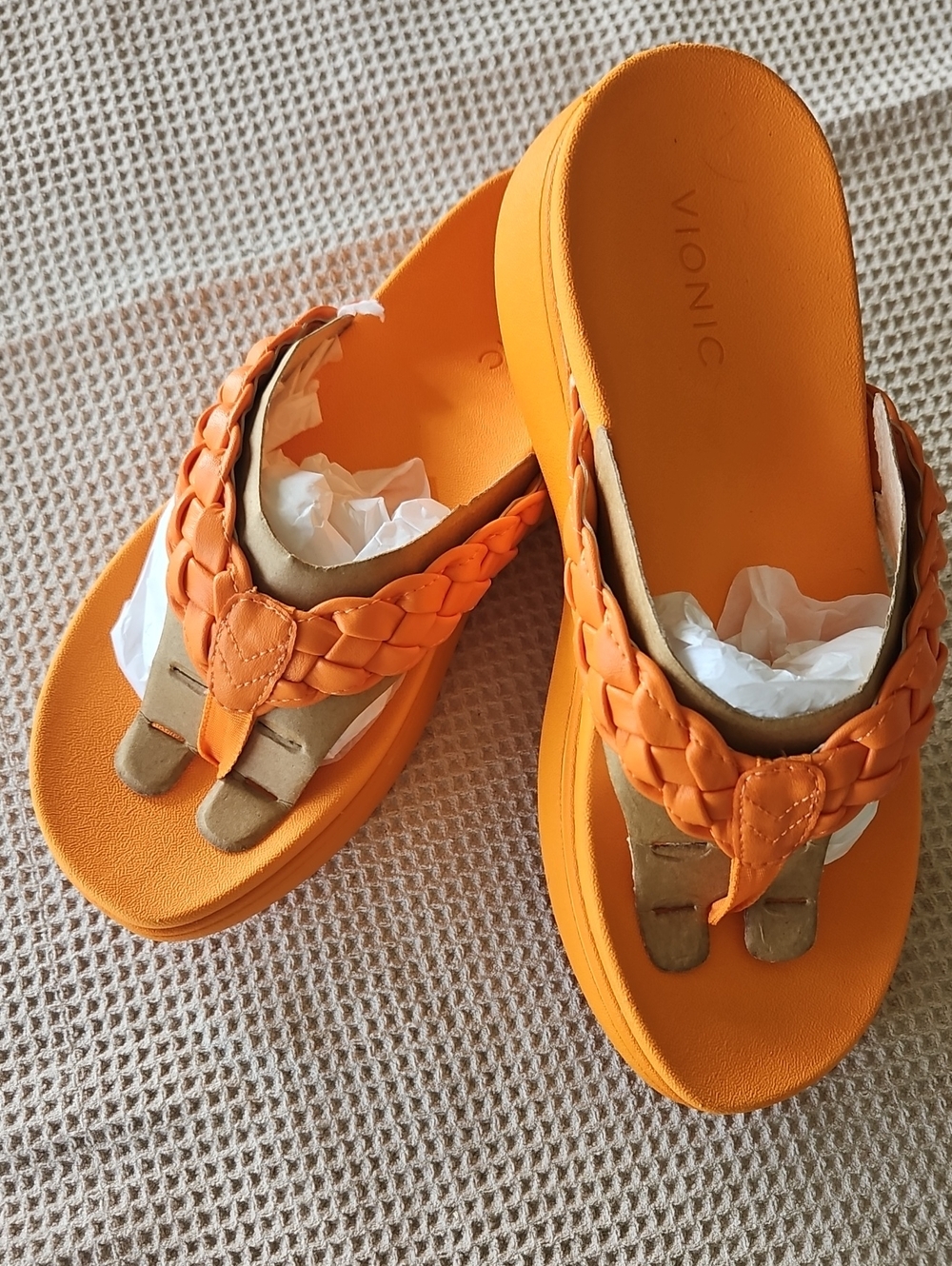 NWT Vionic Orange Braided Toe-Post Slide Sandals